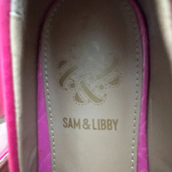 Sam & Libby Pink Mary Janes with Crystal Flower Buckle - Picture 5 of 8